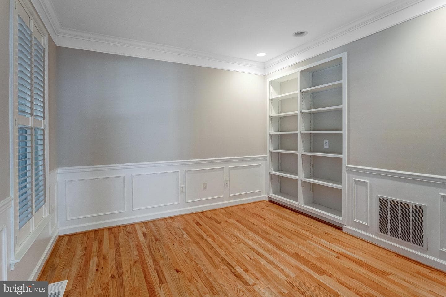11211 Spring Meadow Boulevard photo 7