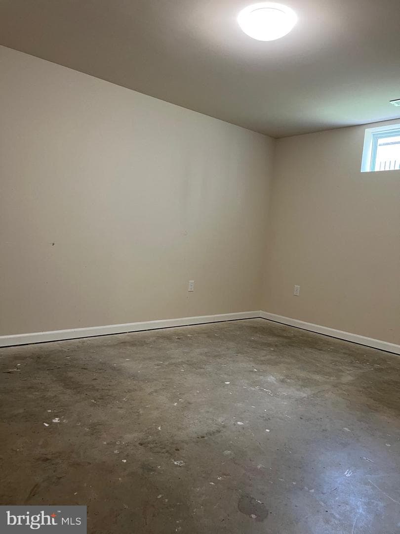 5716 Spring Arbor Circle photo 16