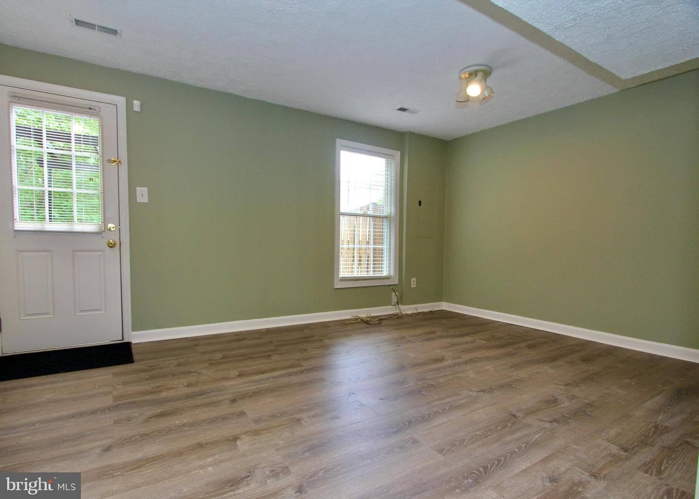 9600 Becker Court photo 14