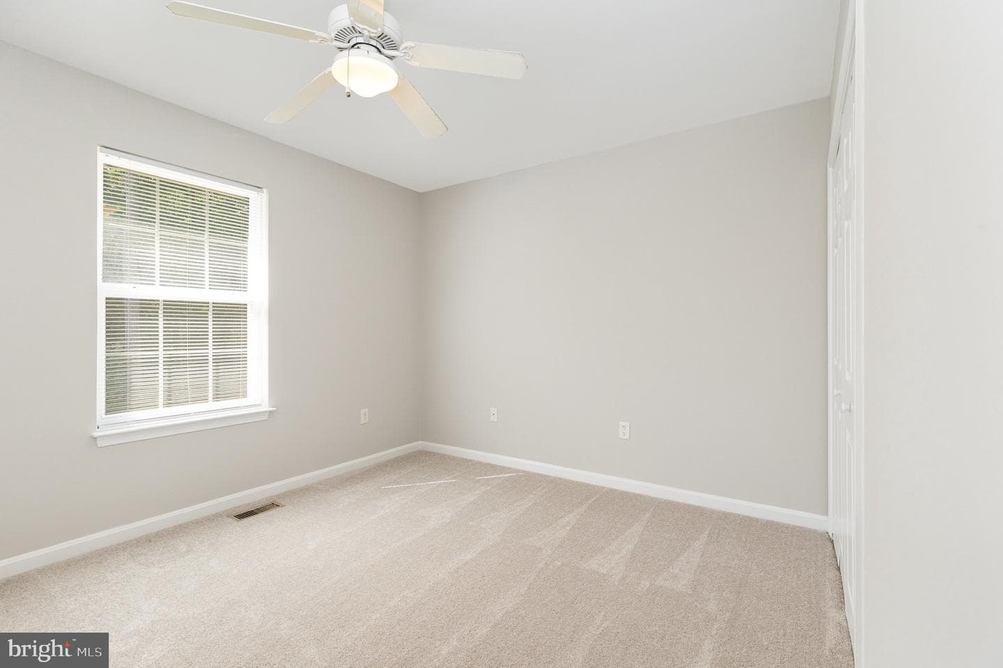 7001 Aspen Lane photo 26