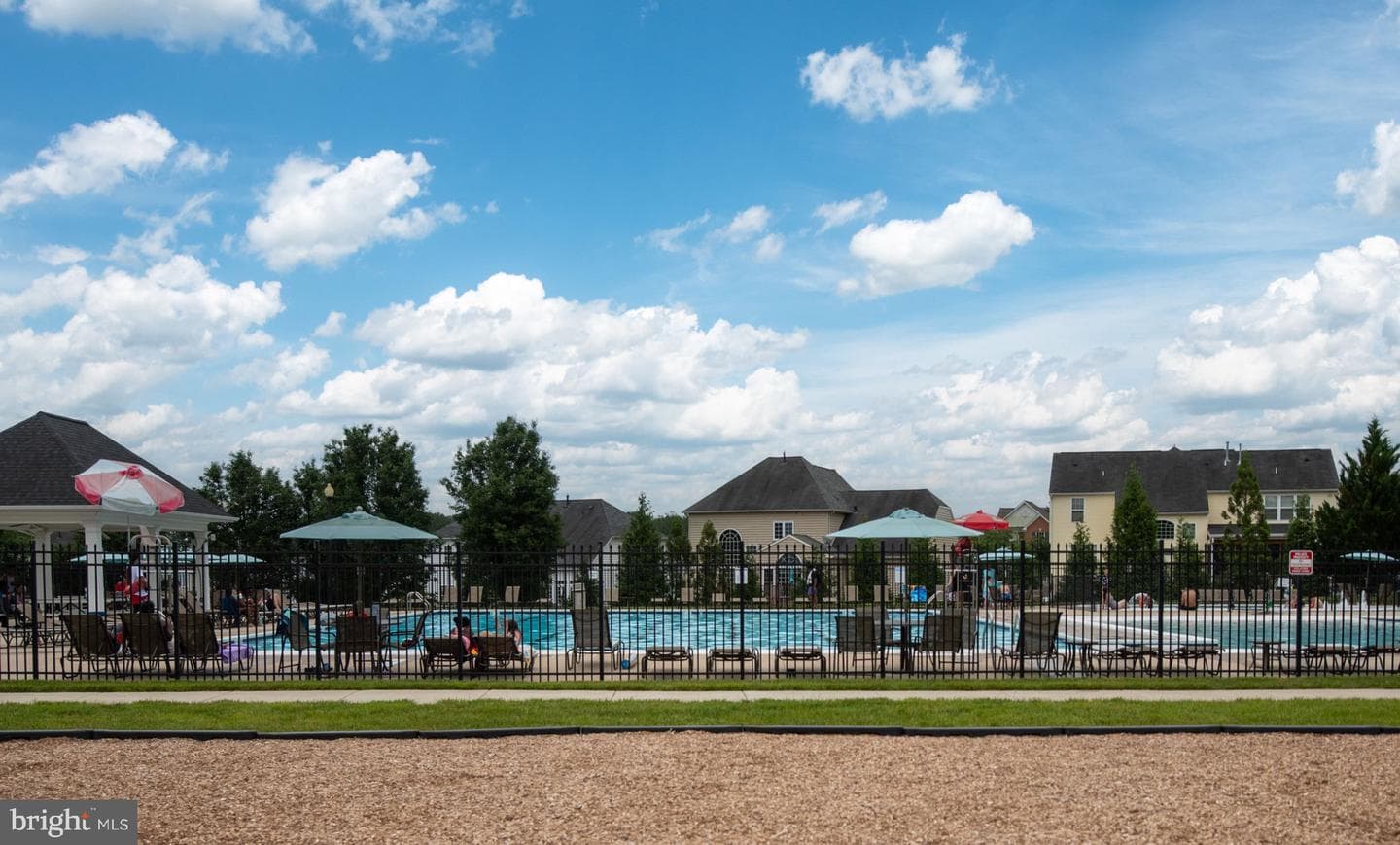 9333 Birch Cliff Drive photo 46