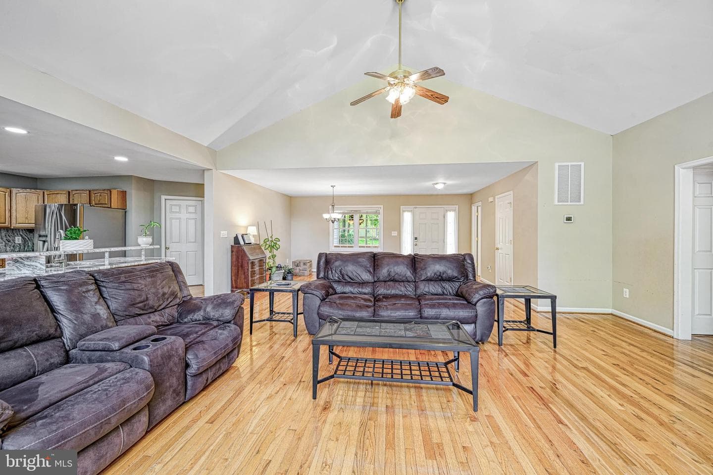 2406 Valentine Drive photo 21