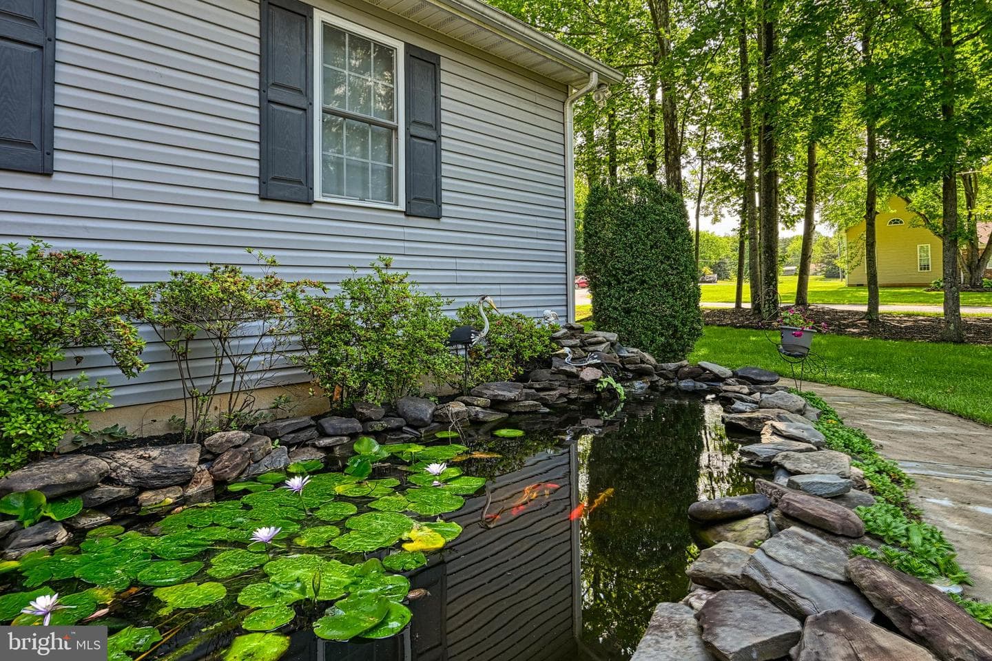 2406 Valentine Drive photo 6