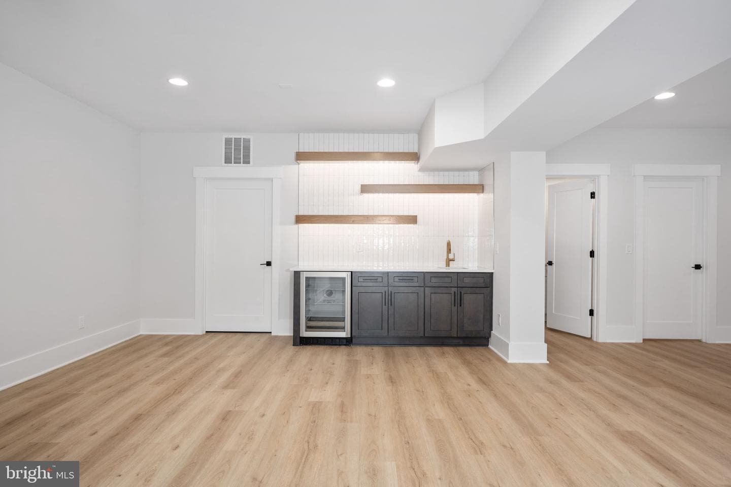 8627 Rosni Way photo 88