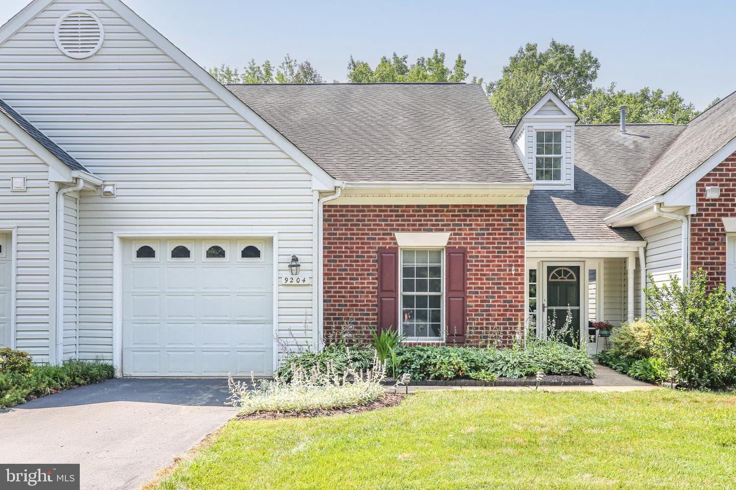 9204 Saint Andrews Lane photo 1