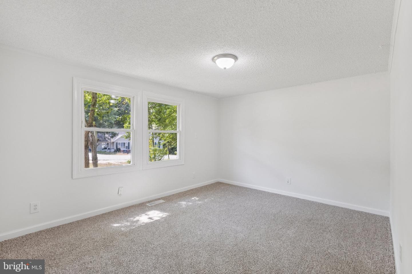 6035 Loriella Park Drive photo 6
