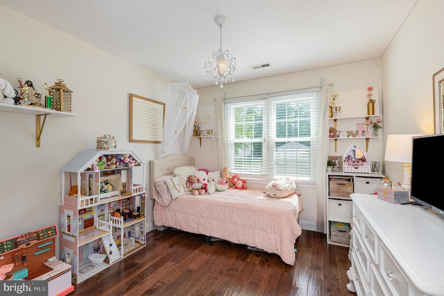 4511 Cornwall Court photo 16