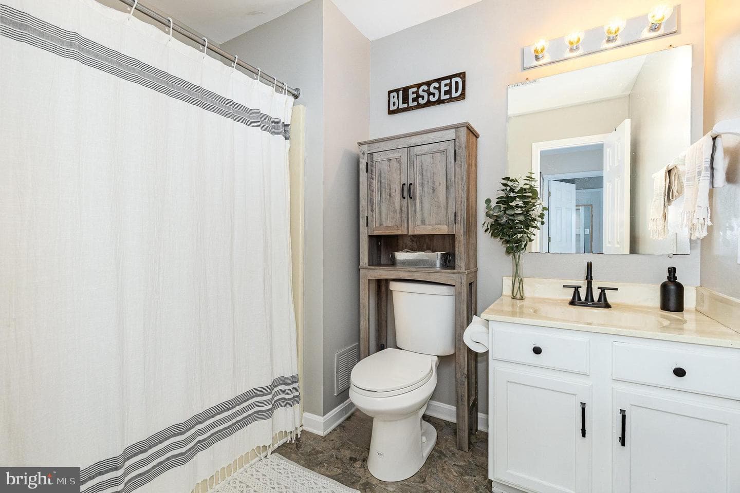 4511 Cornwall Court photo 20