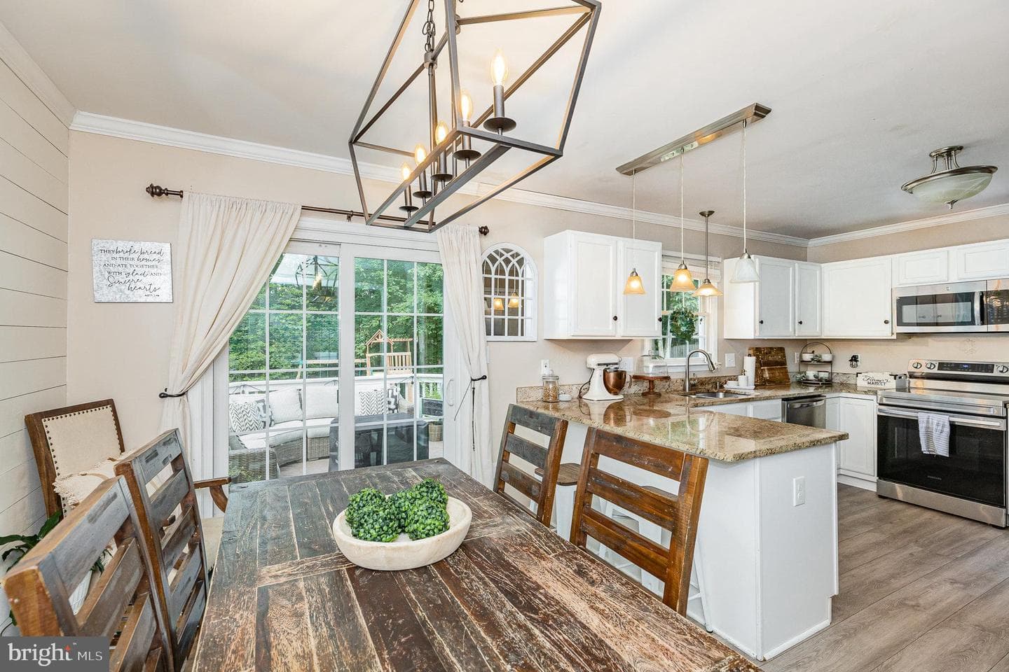 4511 Cornwall Court photo 6