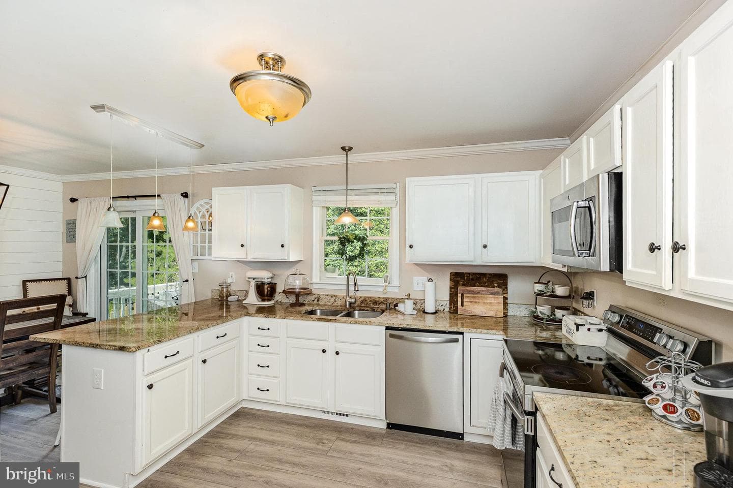 4511 Cornwall Court photo 8