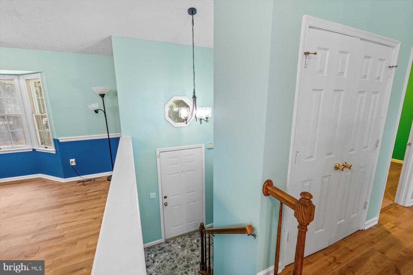 11701 Berry Lane photo 4