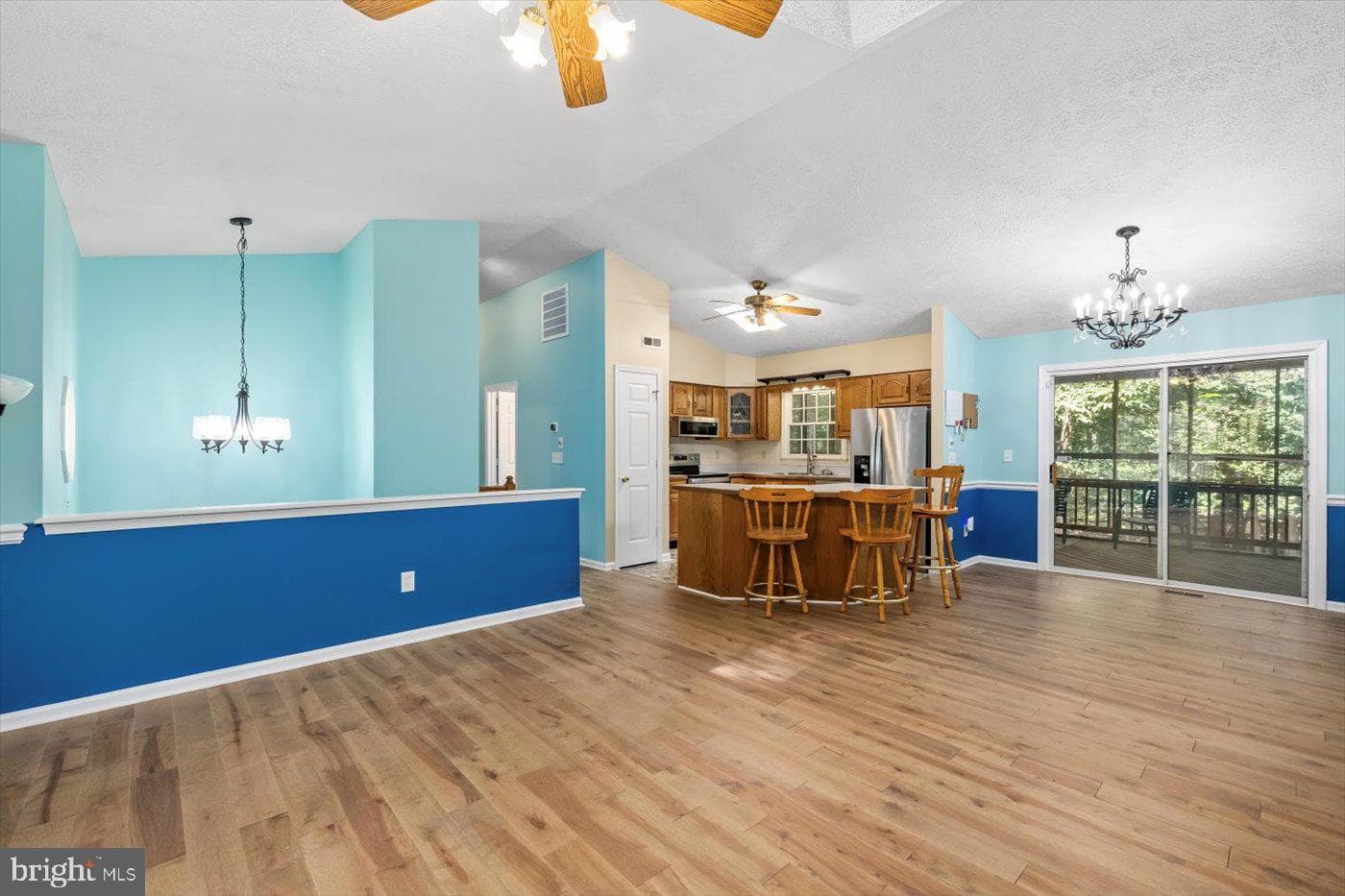 11701 Berry Lane photo 7