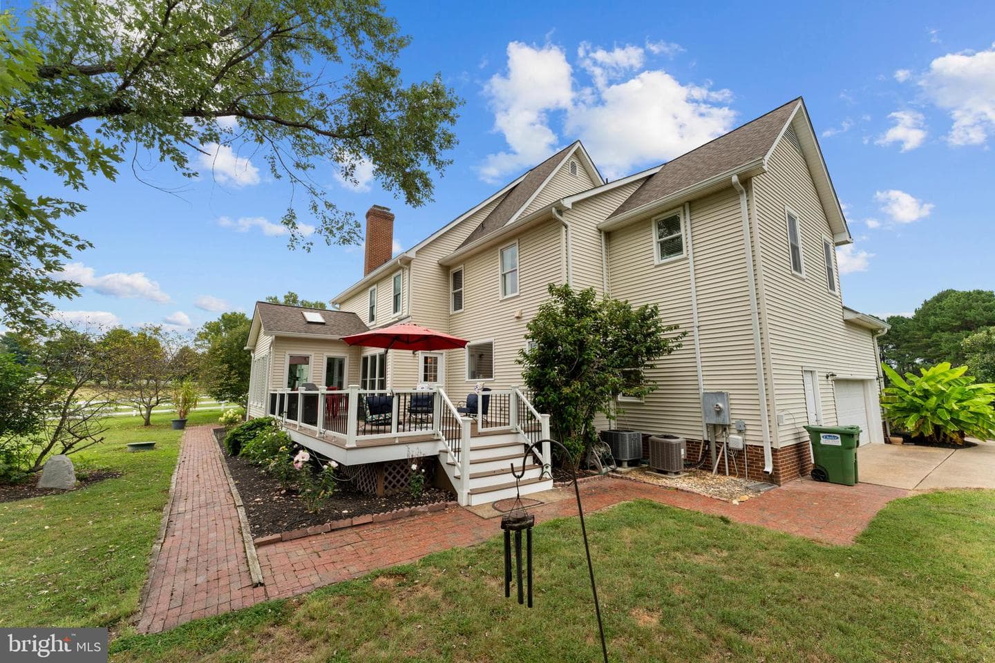 7330 Snow Hill Drive photo 8