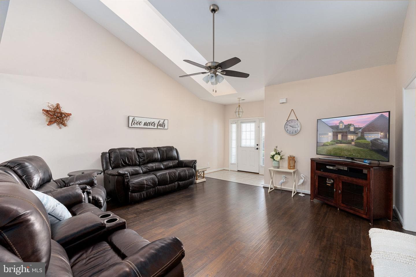 11313 Macon Drive photo 2