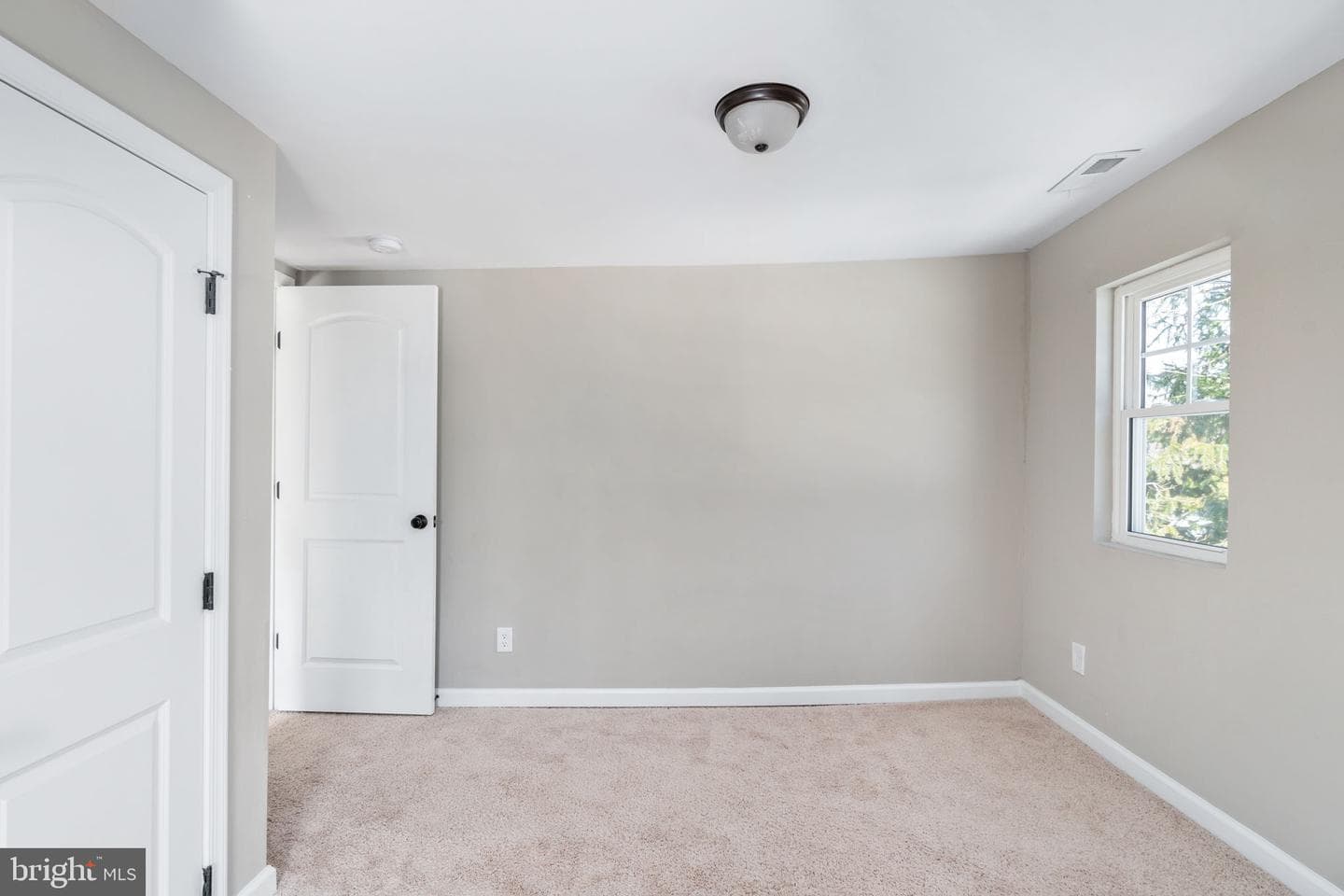 7541 Lawyers Road photo 26