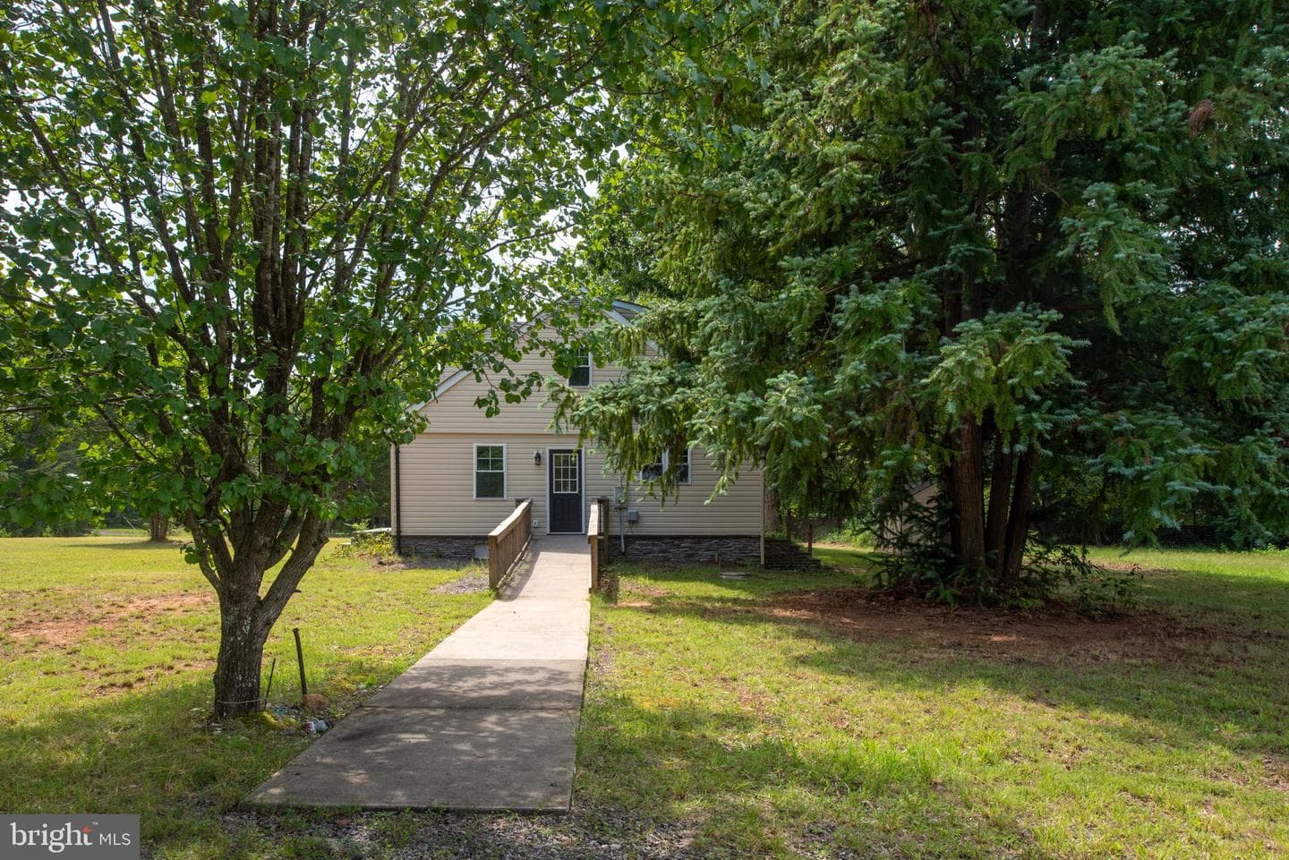 7541 Lawyers Road photo 40