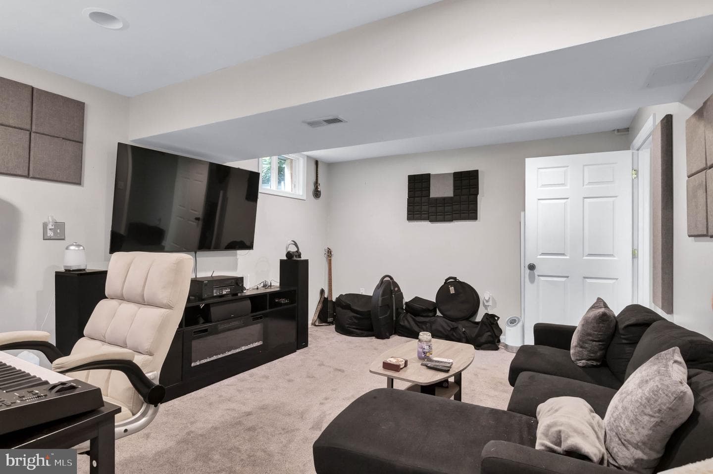 10404 Amherst Circle photo 17