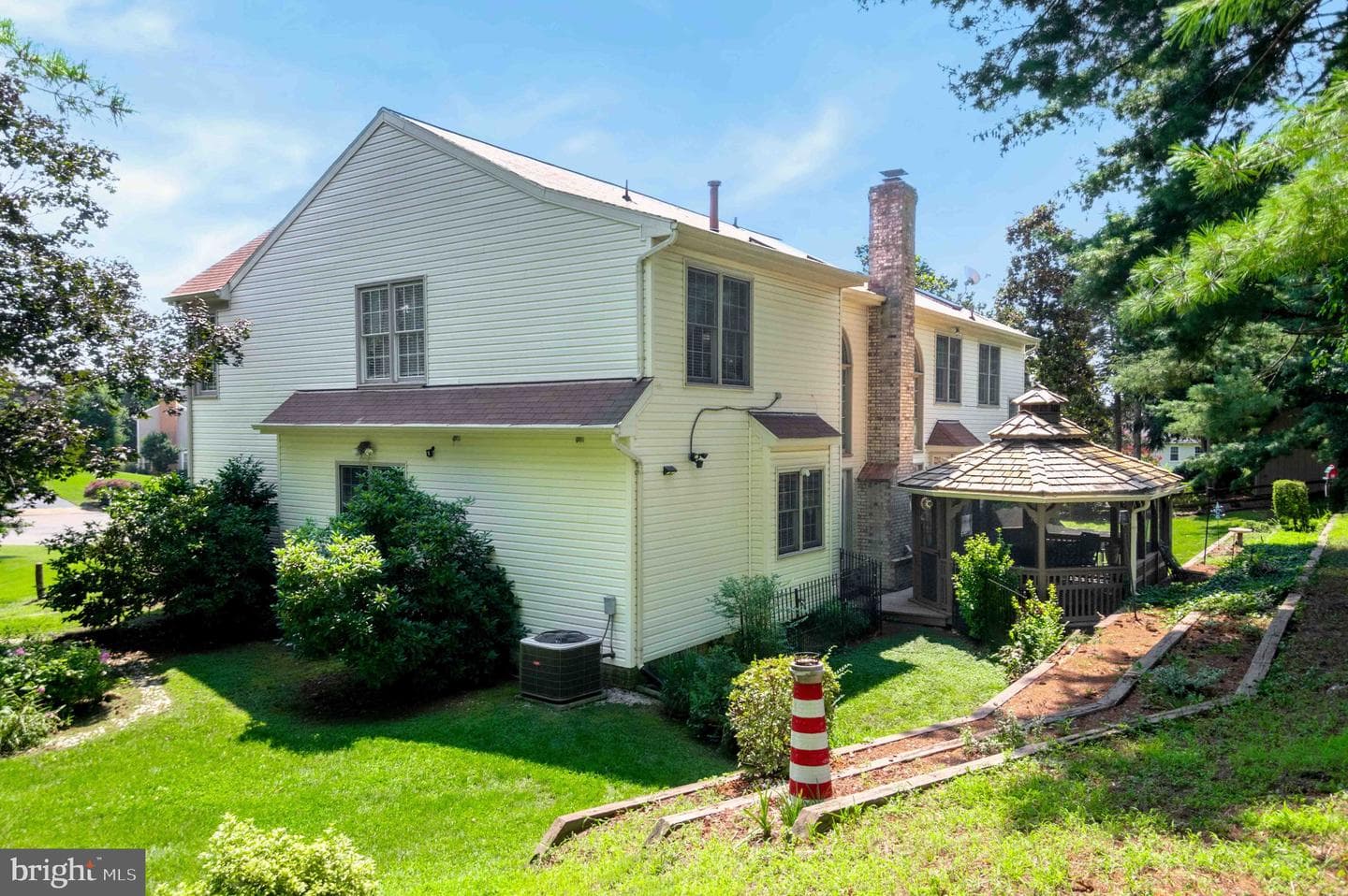 10404 Amherst Circle photo 18