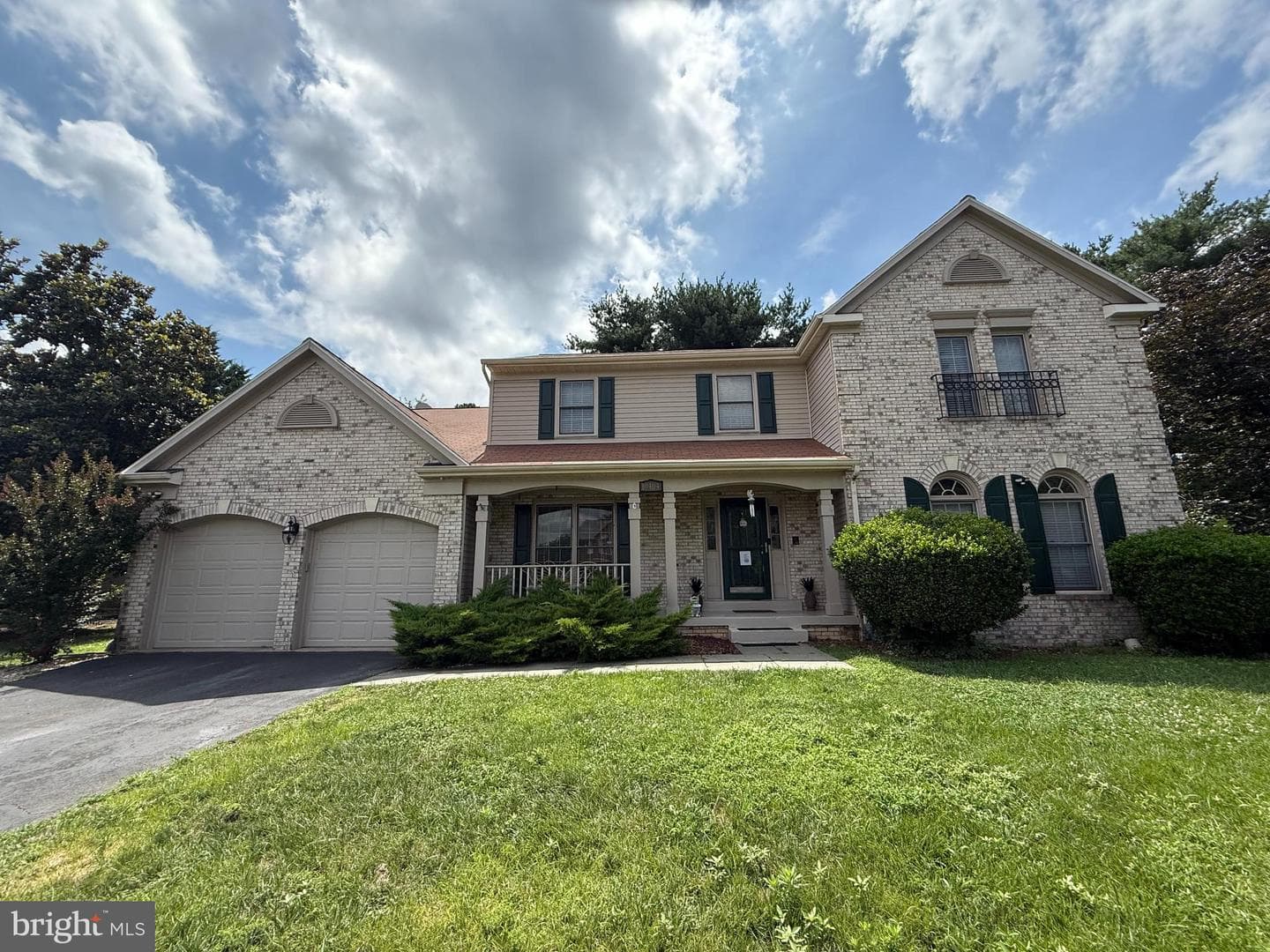 10404 Amherst Circle photo 25