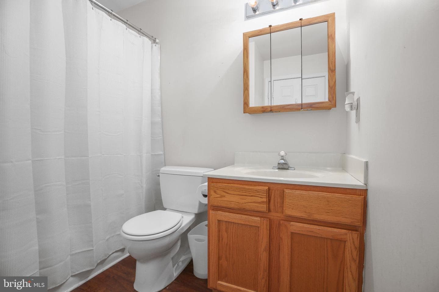 10403 Norfolk Way photo 12