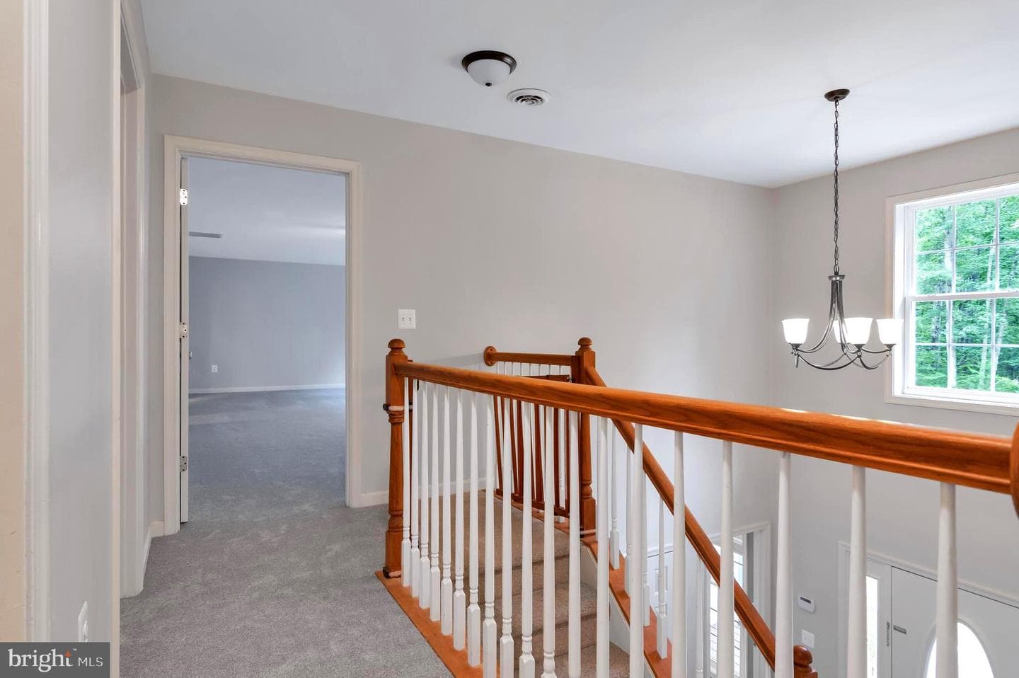 9400 America Lane photo 22