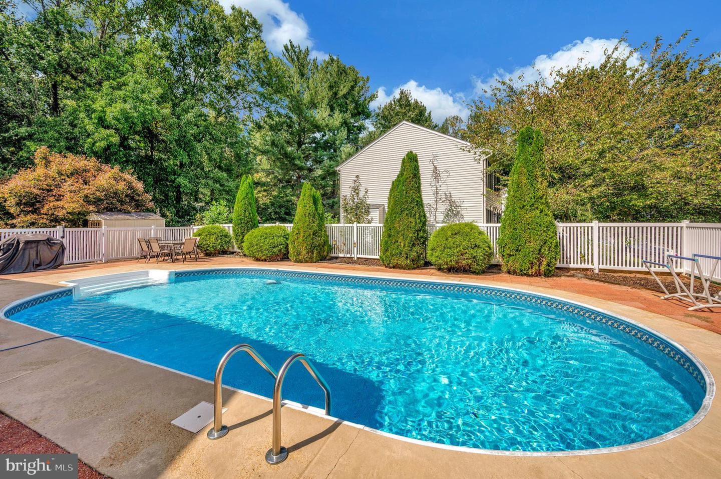 7500 Harvest Lane photo 37