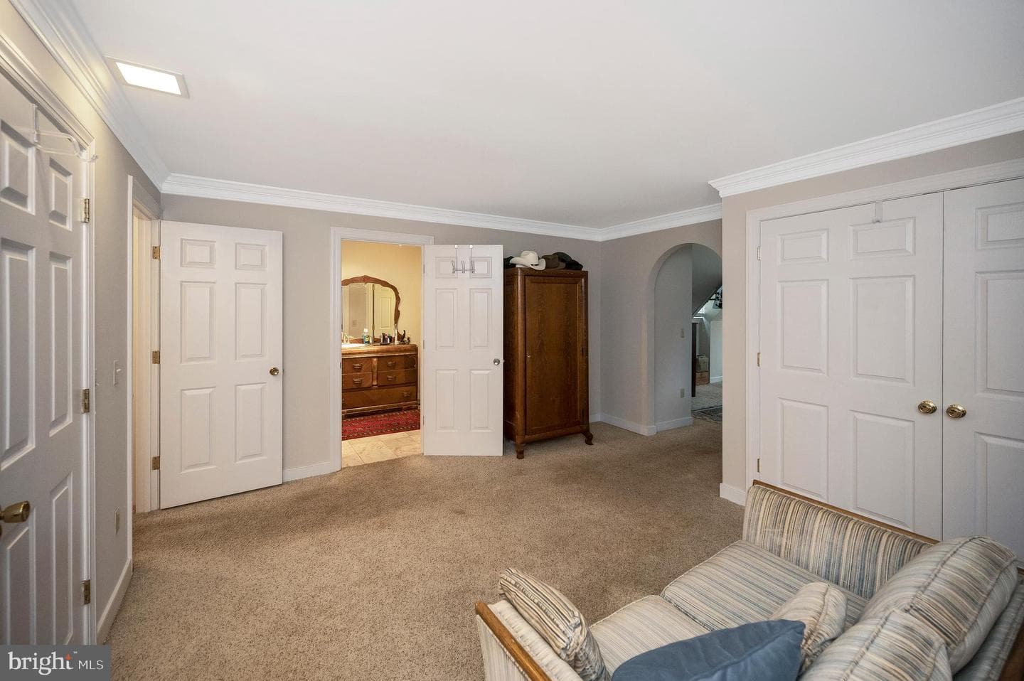 416 Whitecliff Drive photo 40