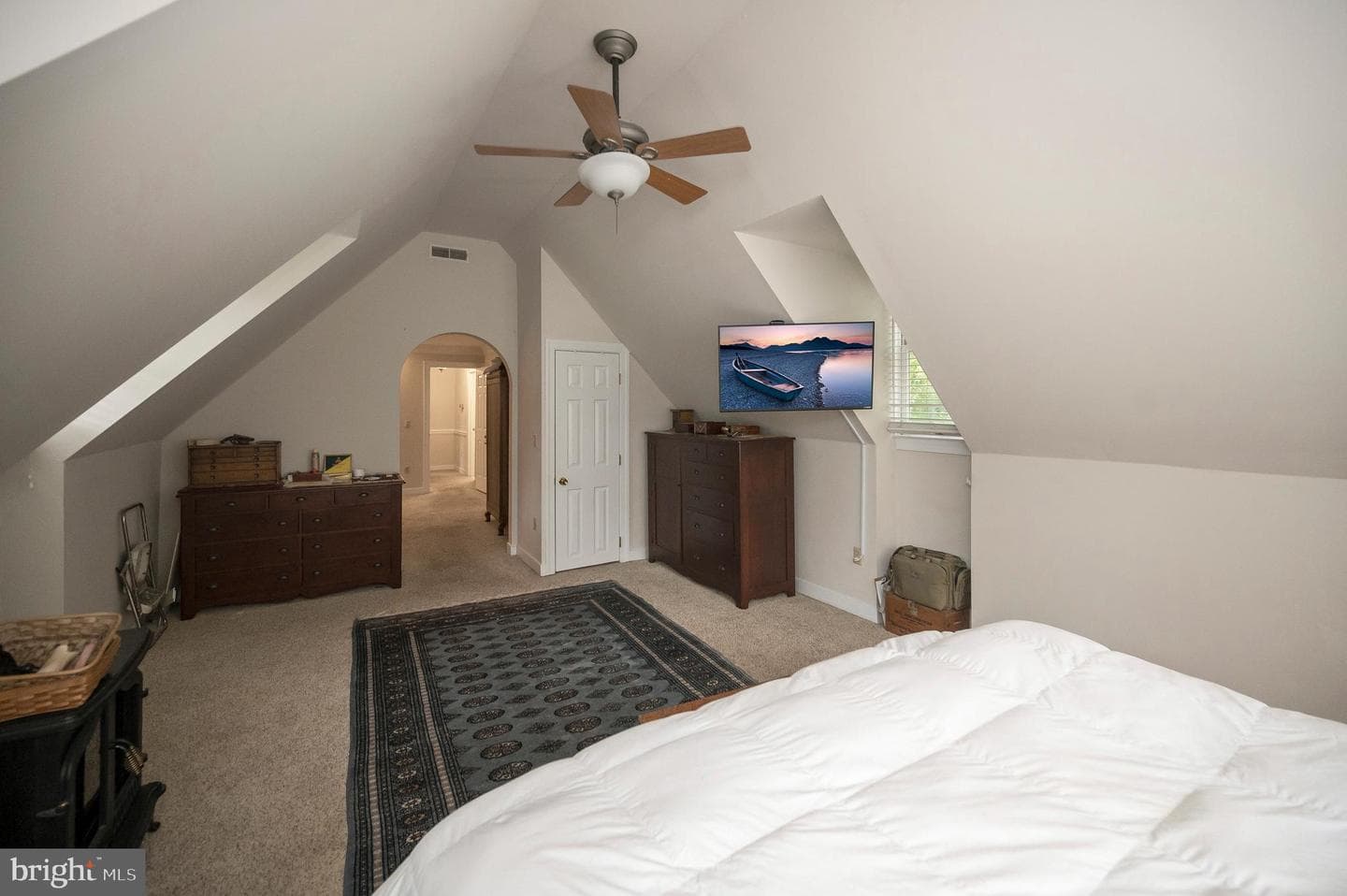 416 Whitecliff Drive photo 44