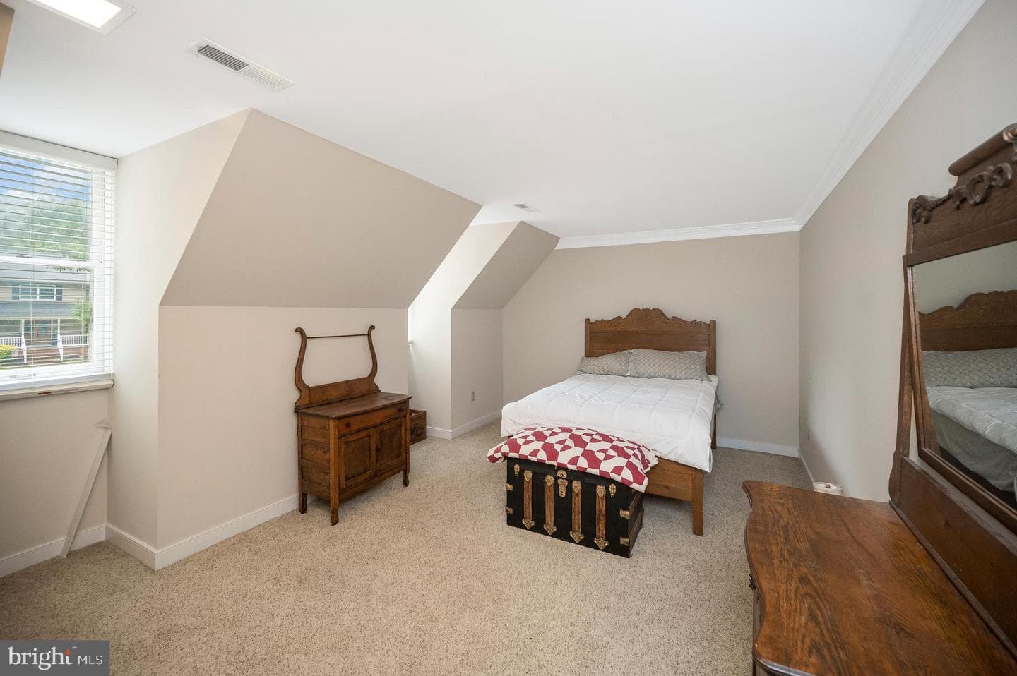416 Whitecliff Drive photo 48