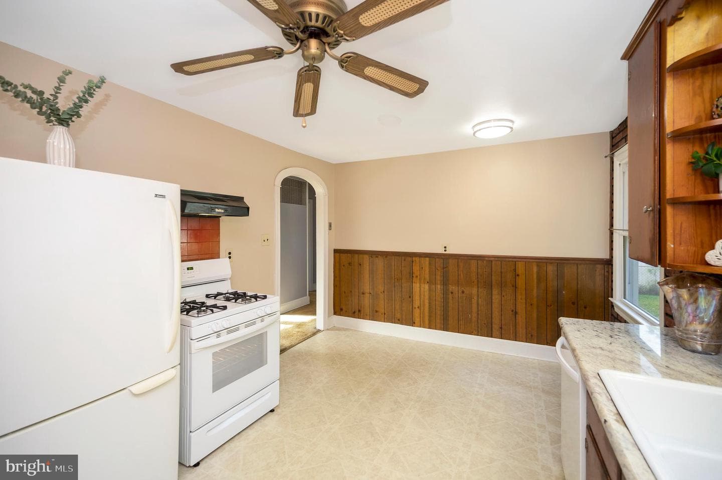 205 Hamilton Street photo 15
