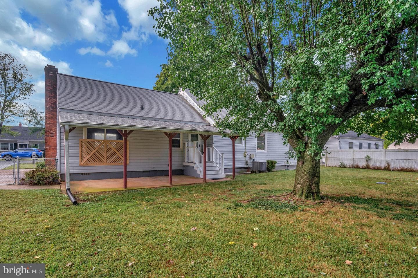 205 Hamilton Street photo 37