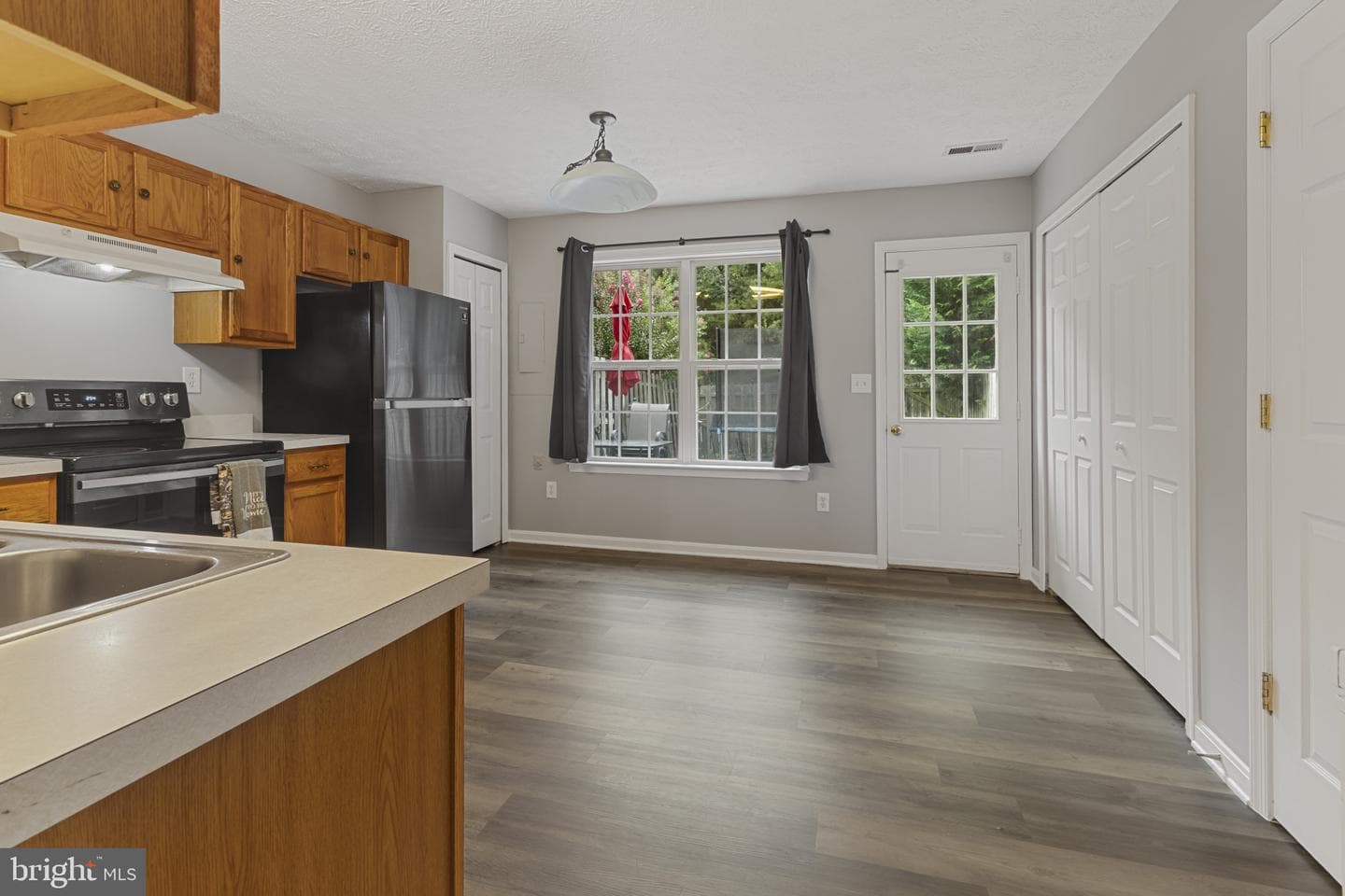 9738 W Midland Way photo 10