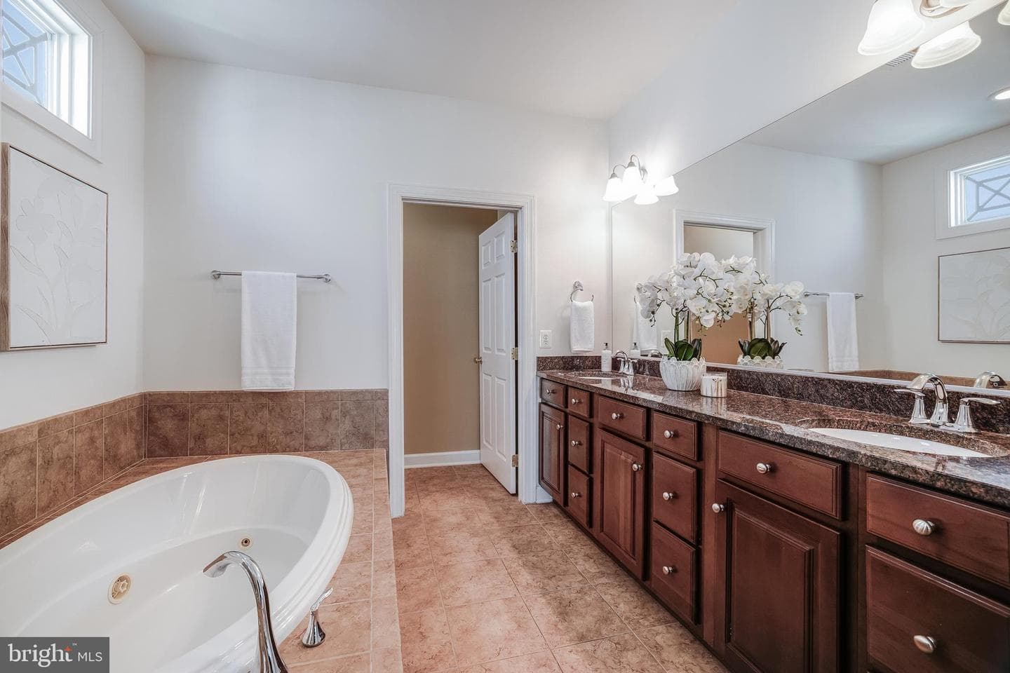 9343 Birch Cliff Drive photo 44