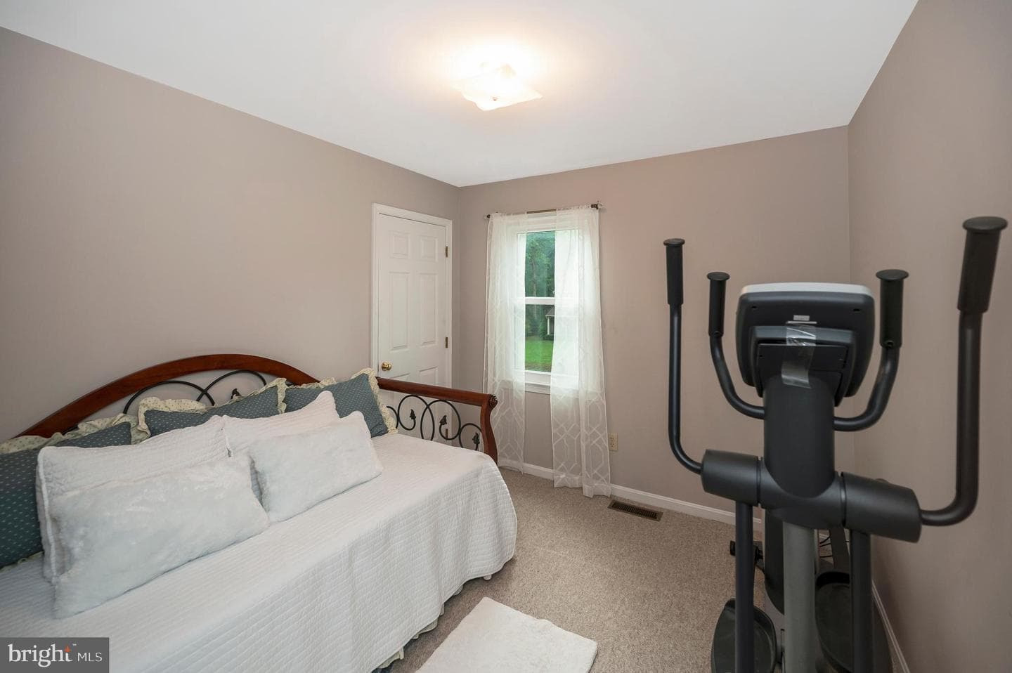 5221 Mcmanus Drive photo 27