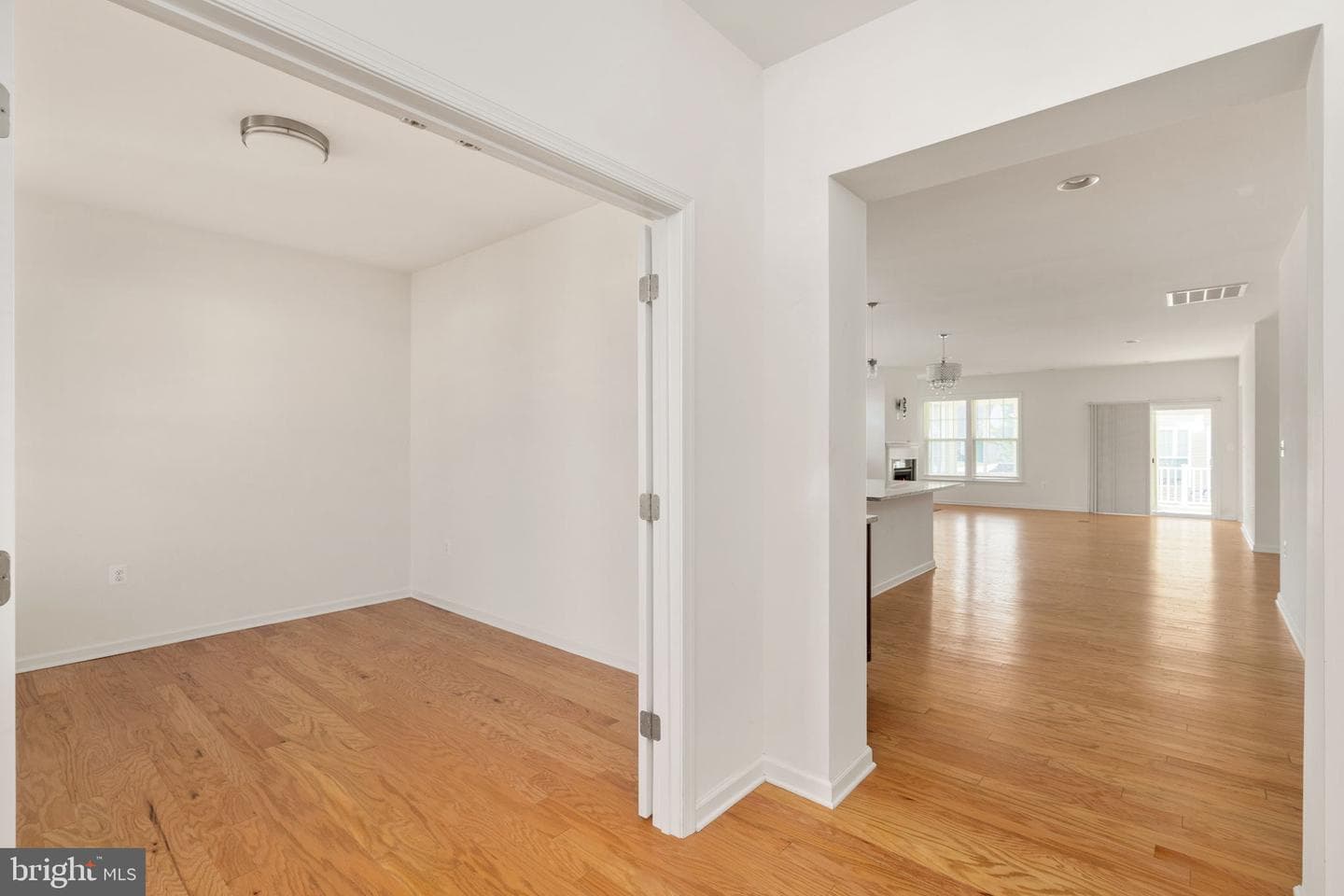 12211 Glen Oaks Drive photo 11