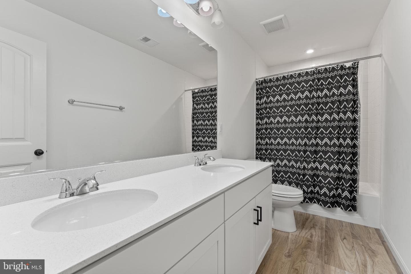 5508 Redgum Lane photo 19
