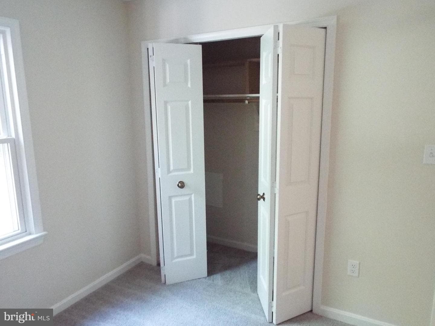 447 Albany Street photo 19