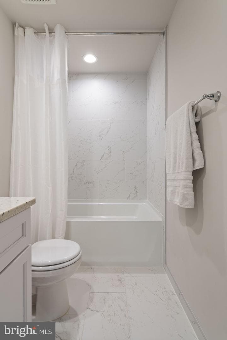 12819 Faulconers Court photo 31