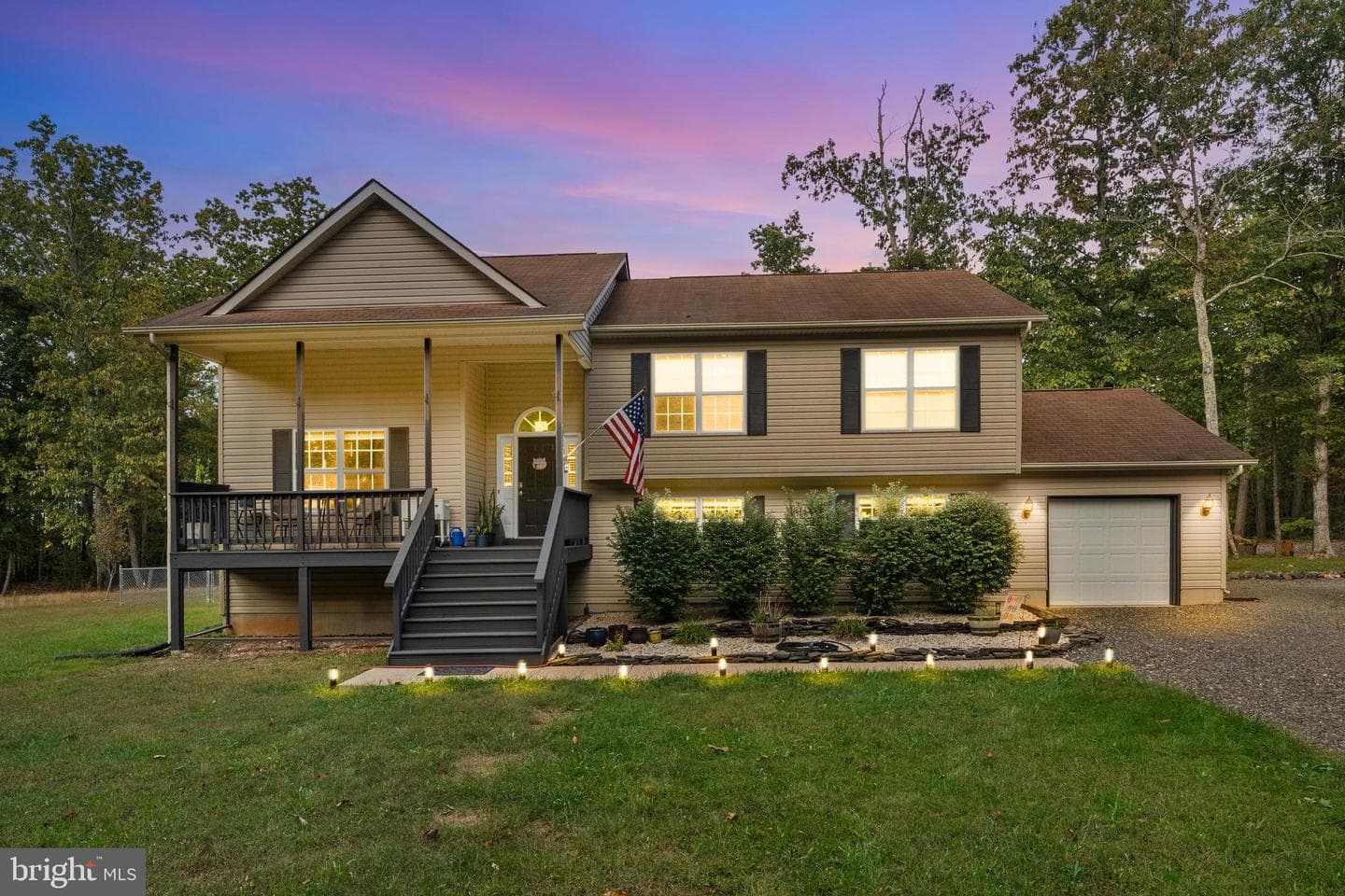 9811 Deer Park Drive photo 2