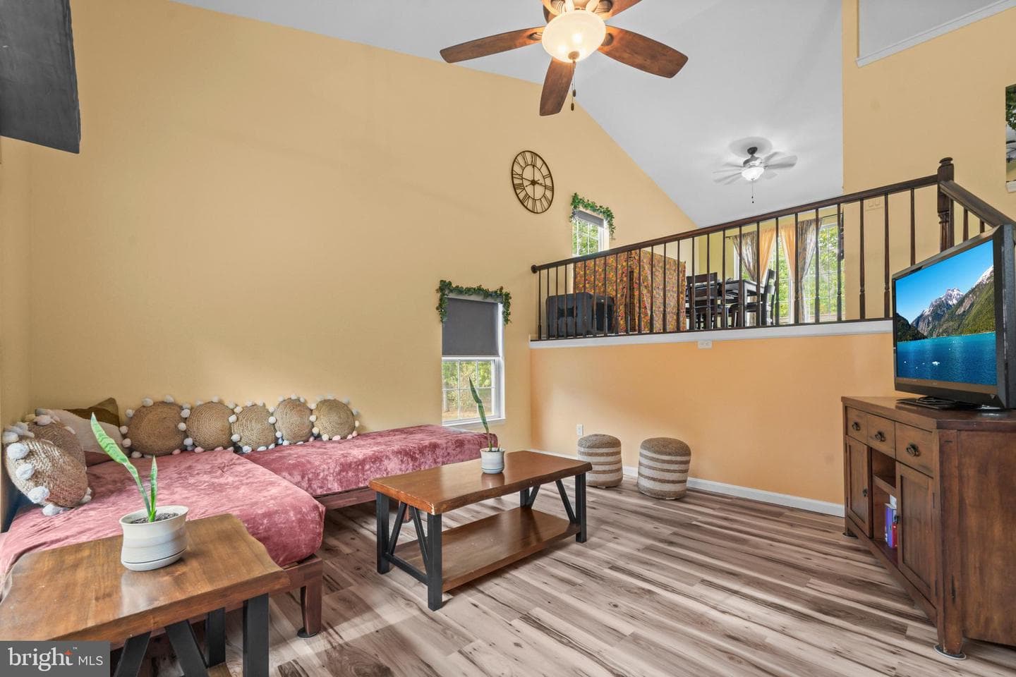 9811 Deer Park Drive photo 5