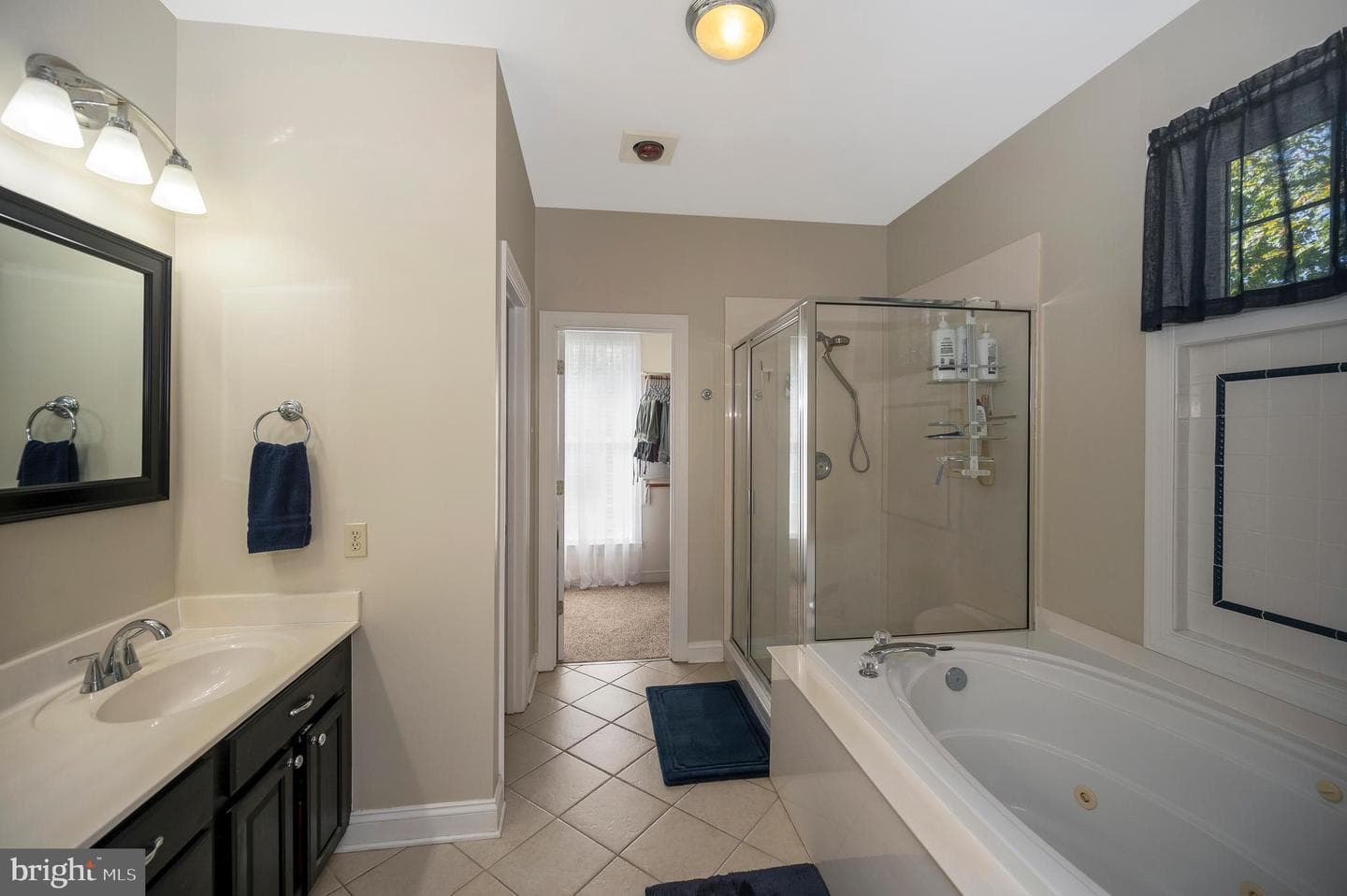10219 Colechester Street photo 33