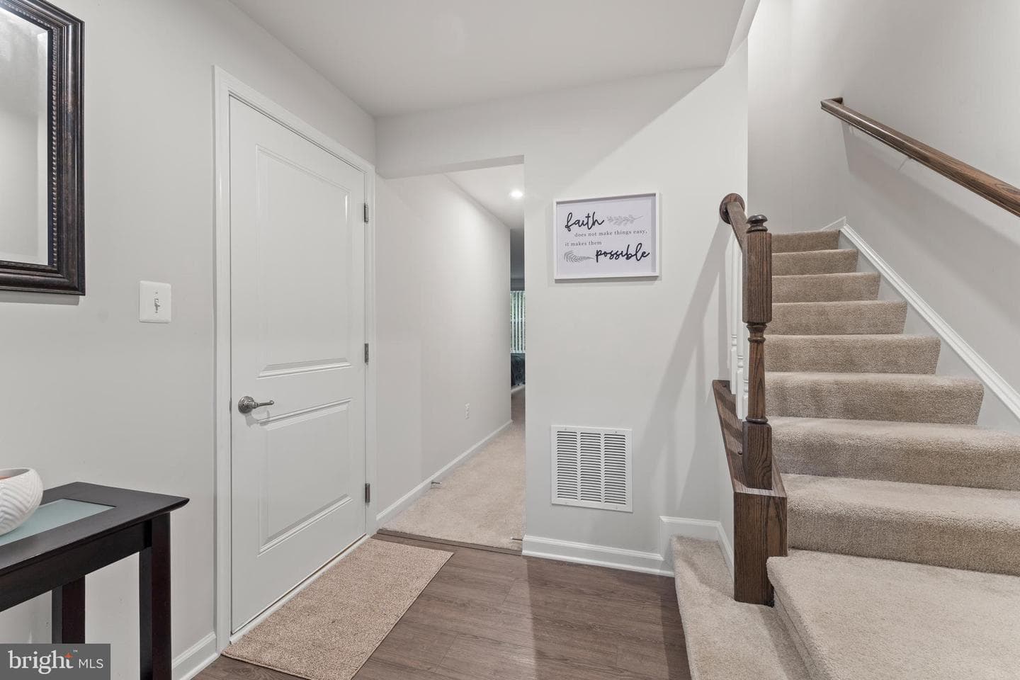 8809 Stevenson Lane photo 5