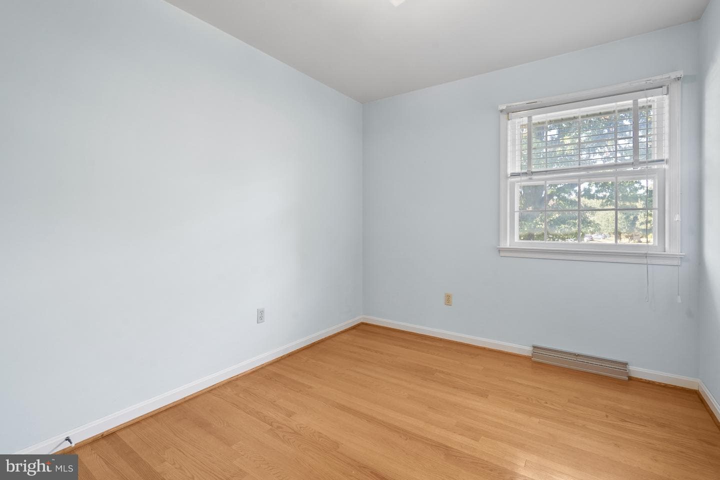 100 Lombardy Drive photo 22