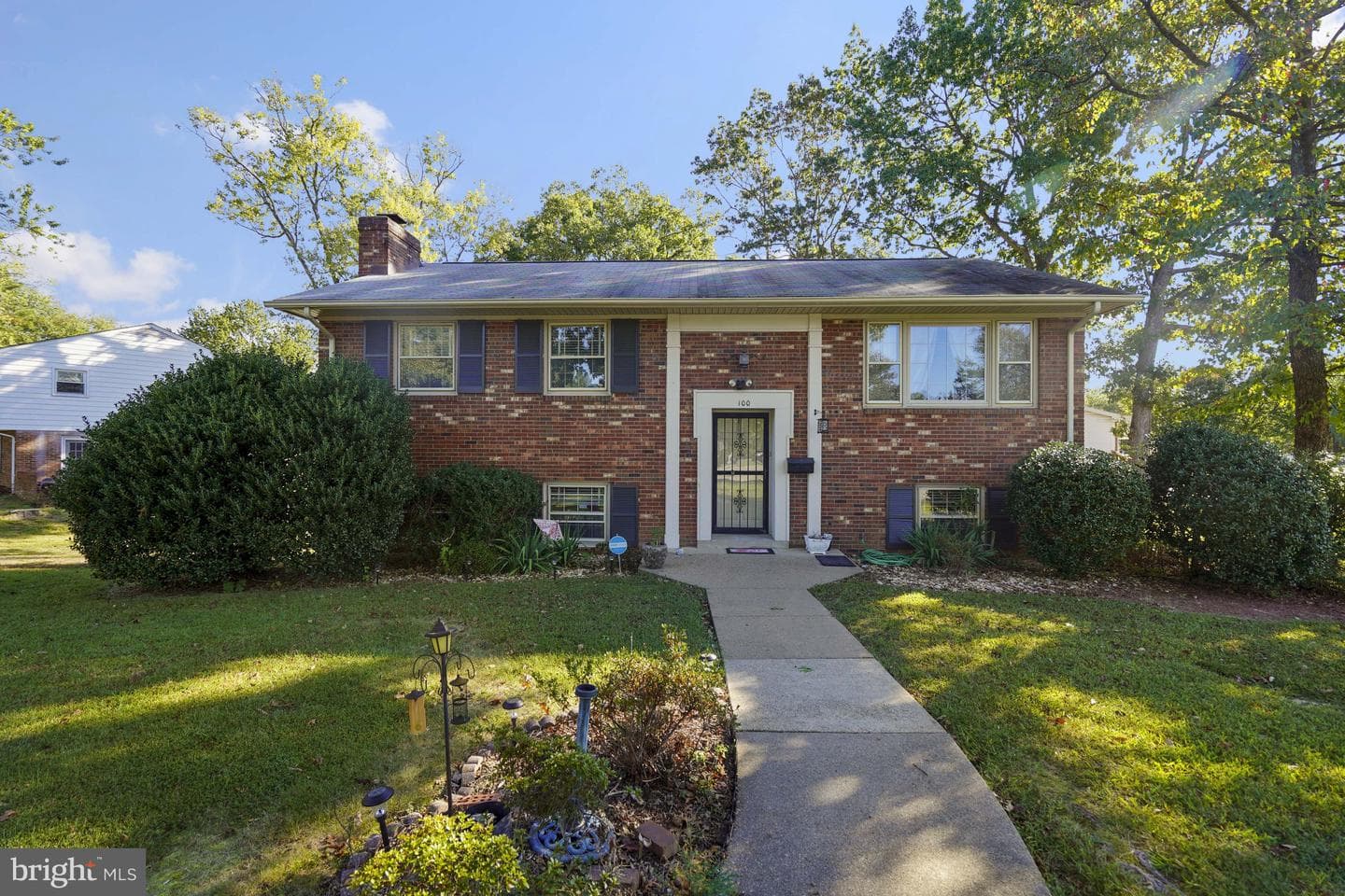 100 Lombardy Drive photo 31