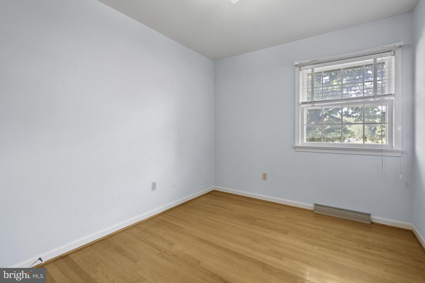 100 Lombardy Drive photo 46