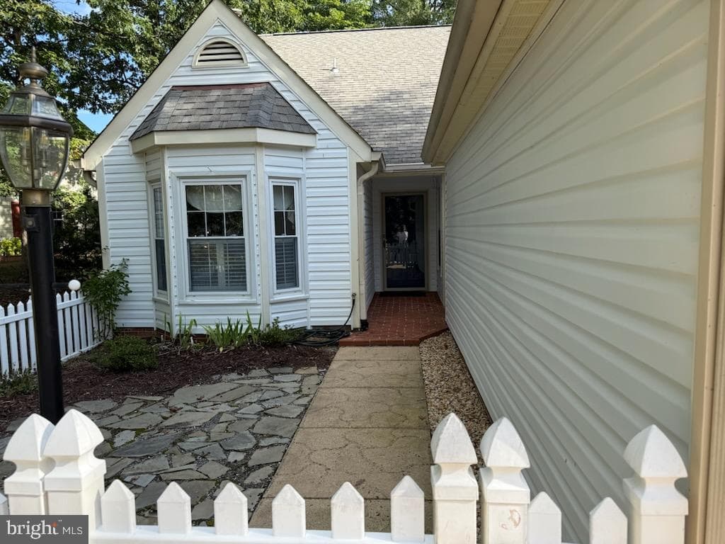 11606 Savannah Drive photo 2