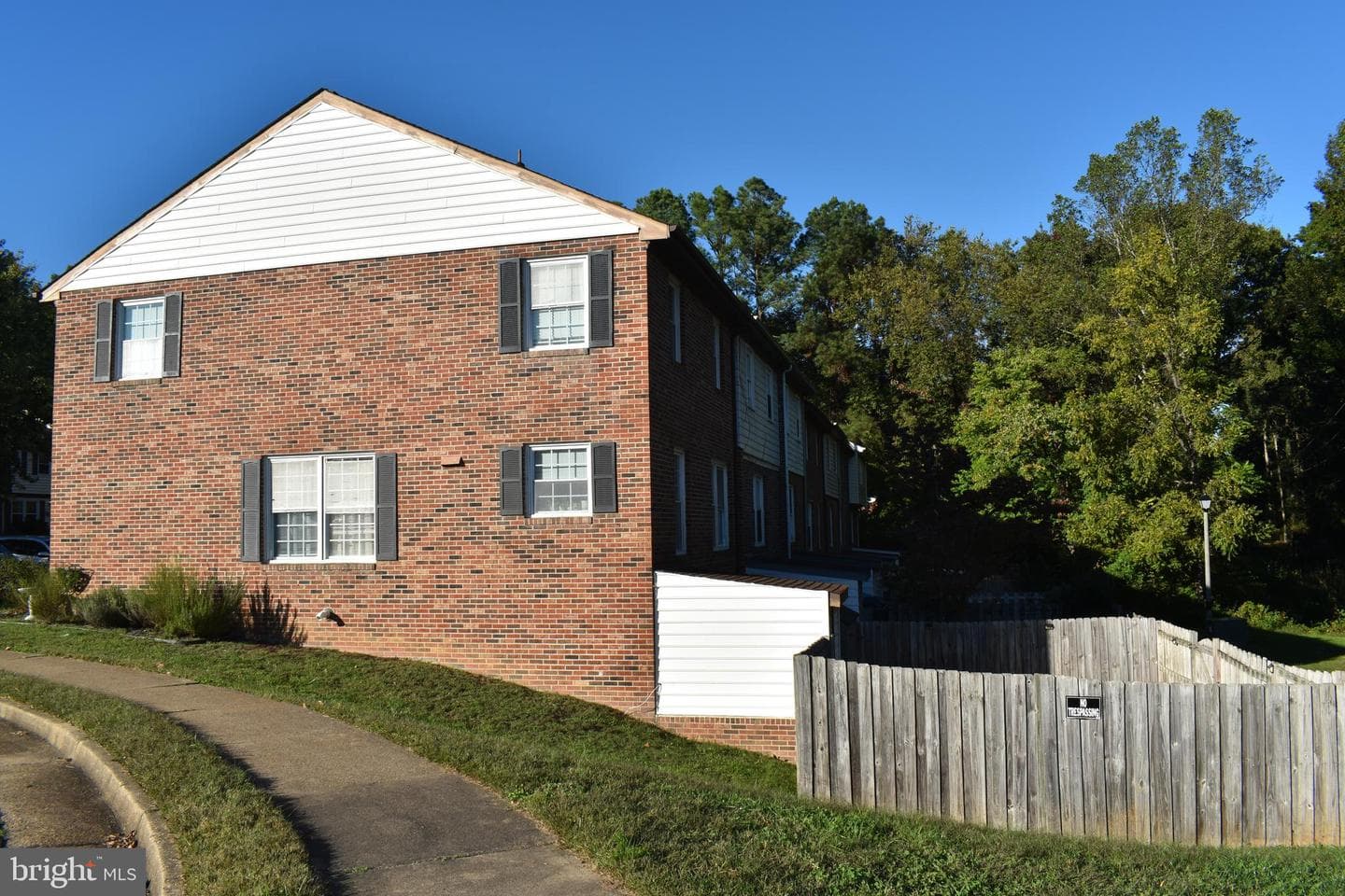 4513 Garfield Court photo 5