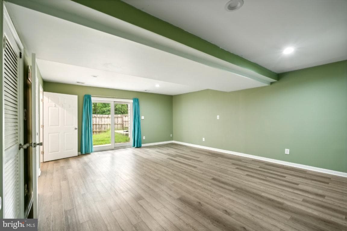 4513 Garfield Court photo 9