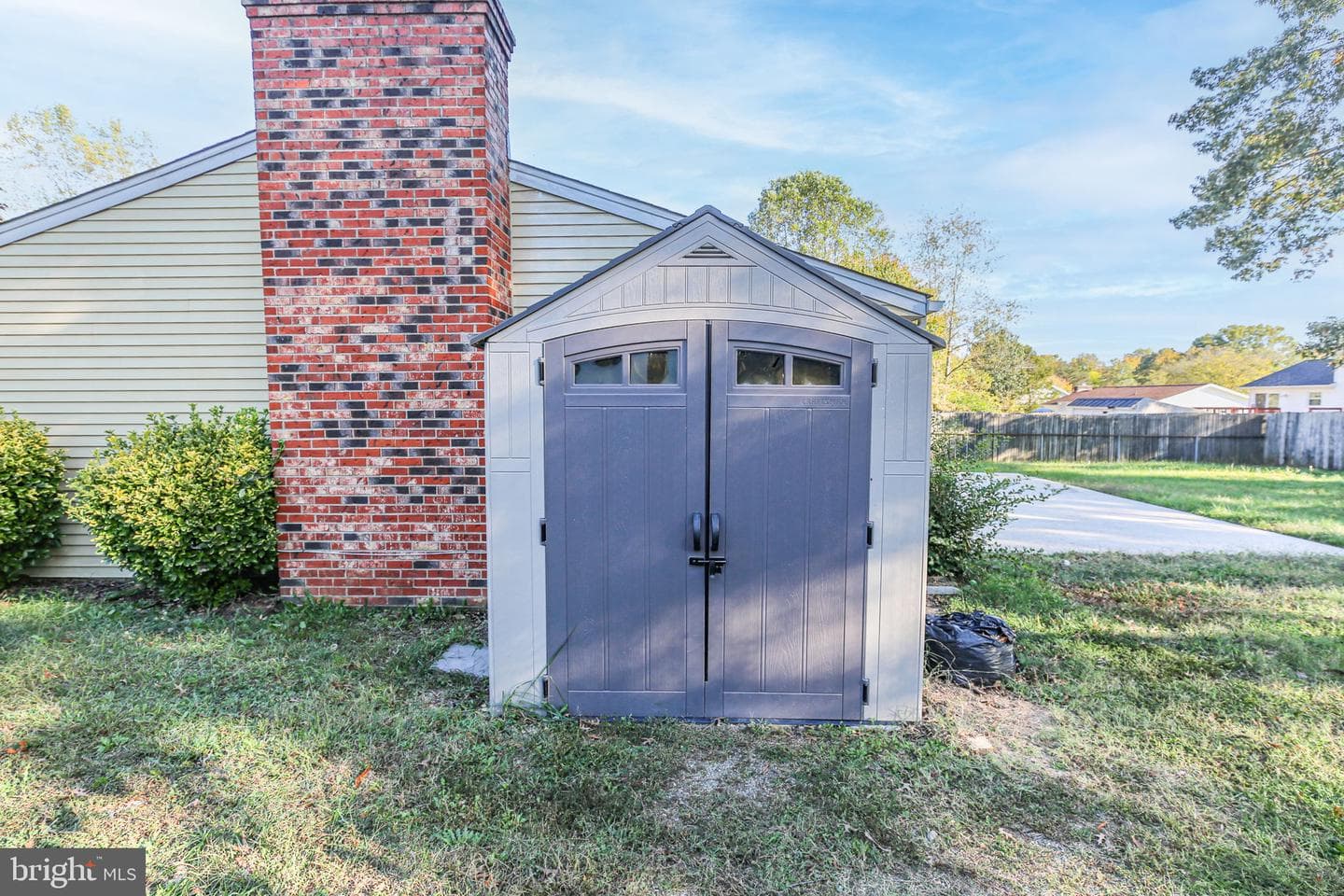 5522 Larch Street photo 21