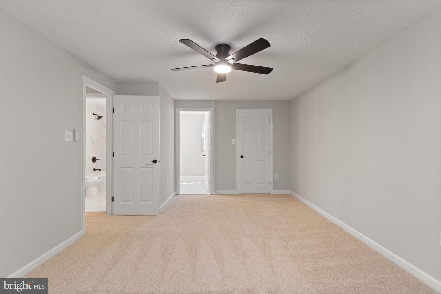 11708 Eisenhower Lane photo 30